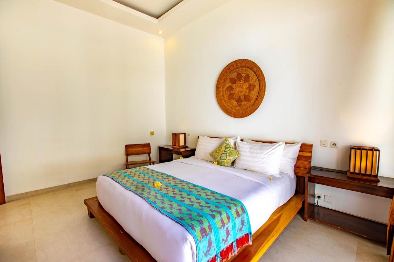 Gili Sands Hotel & Bar Гили Траванган Экстерьер фото